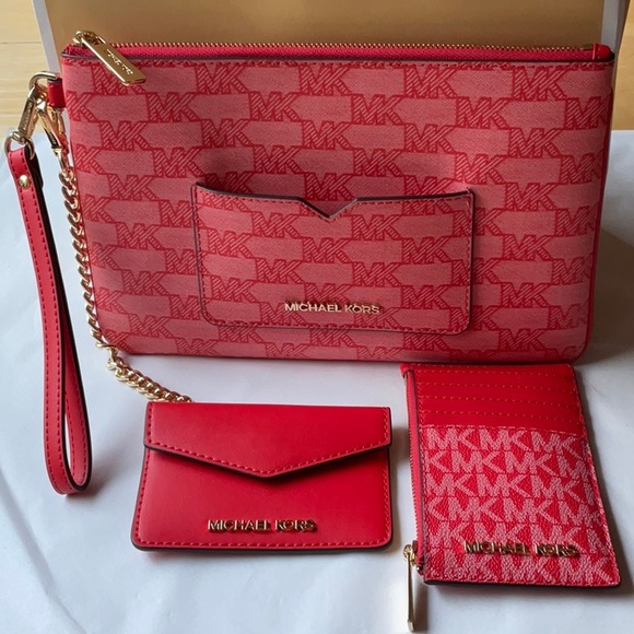 🌹MICHAEL KORS JET SET LOGO 2 - 1 WRISTLET 🌹 NWT 🌹 - Picture 11 of 16